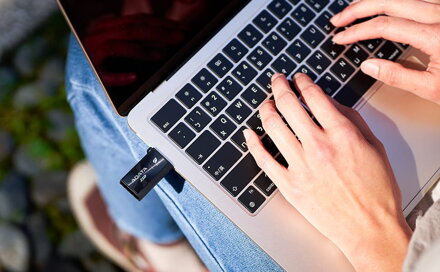 ADATA SC730 Externí SSD disk 512GB, USB A + USB C, USB 3.2 Gen2  (600/600 MB/s)