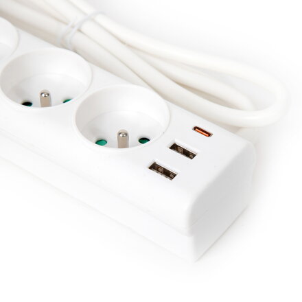 Fiesta Predlžovací kábel 1,5 m [10 A] s 3 zásuvkami 3 USB typ E biely